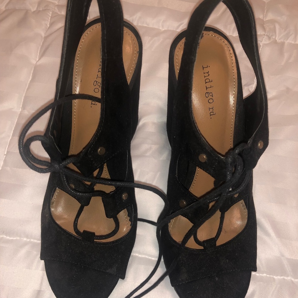 Indigo Rd platform heels - Picture 2 of 3